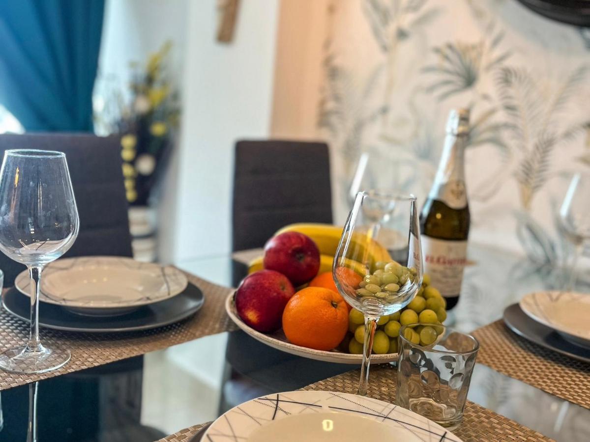 Luxory Dreamy Sunset, Seafront, Direct Access To The Promenade,Wifi,Pool,Free Parking Apartamento Los Cristianos  Exterior foto