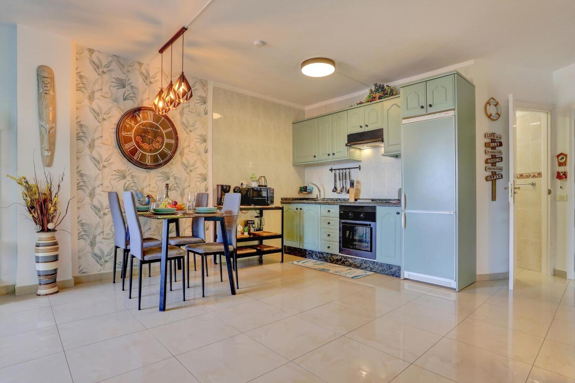 Luxory Dreamy Sunset, Seafront, Direct Access To The Promenade,Wifi,Pool,Free Parking Apartamento Los Cristianos  Exterior foto